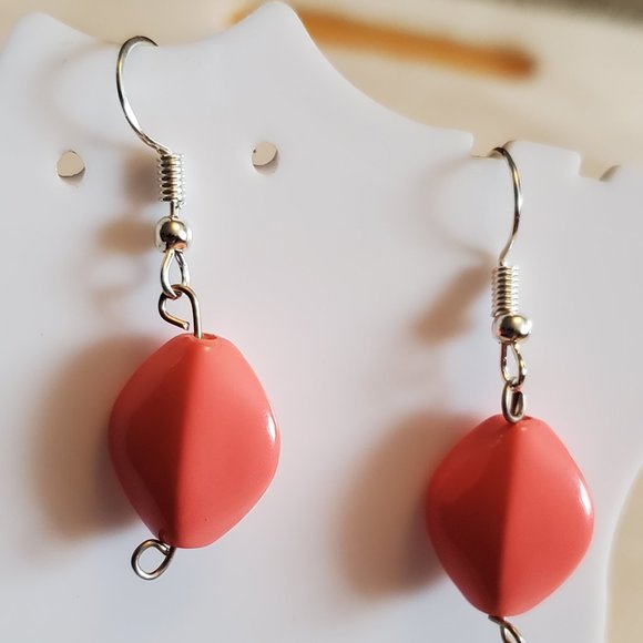 Silver Tone Pink Plastic Bead Dangle Hook Earrings - Picture 2 of 2